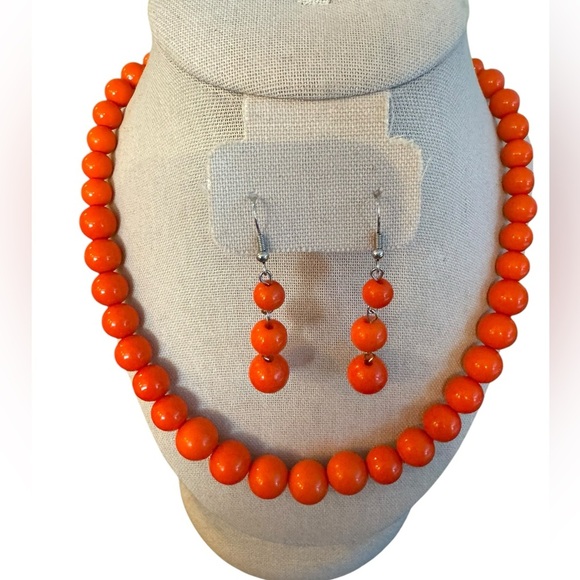 Vibrant Orange Beaded Necklace and earring set. - Picture 1 of 5